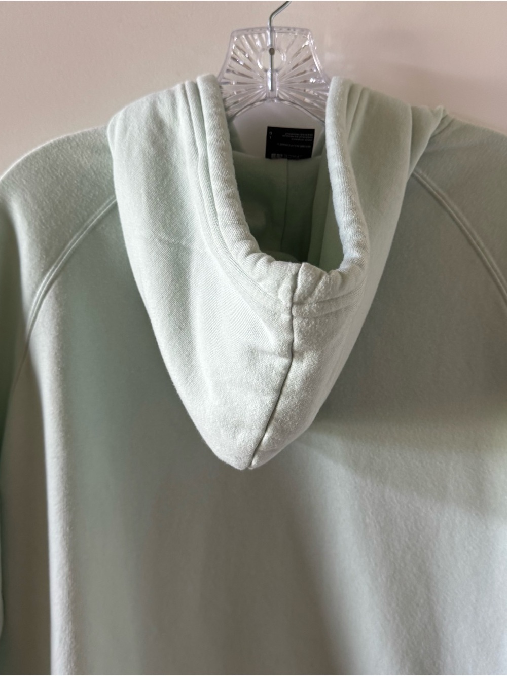 The North Face hooded sweatshirt - Picture 5 of 9